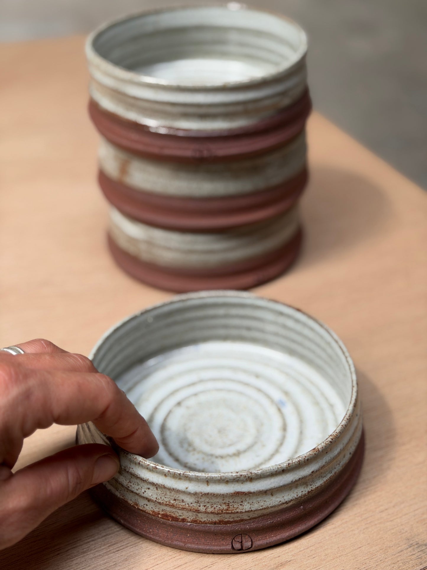 Cilinderpot middel rood/wit
