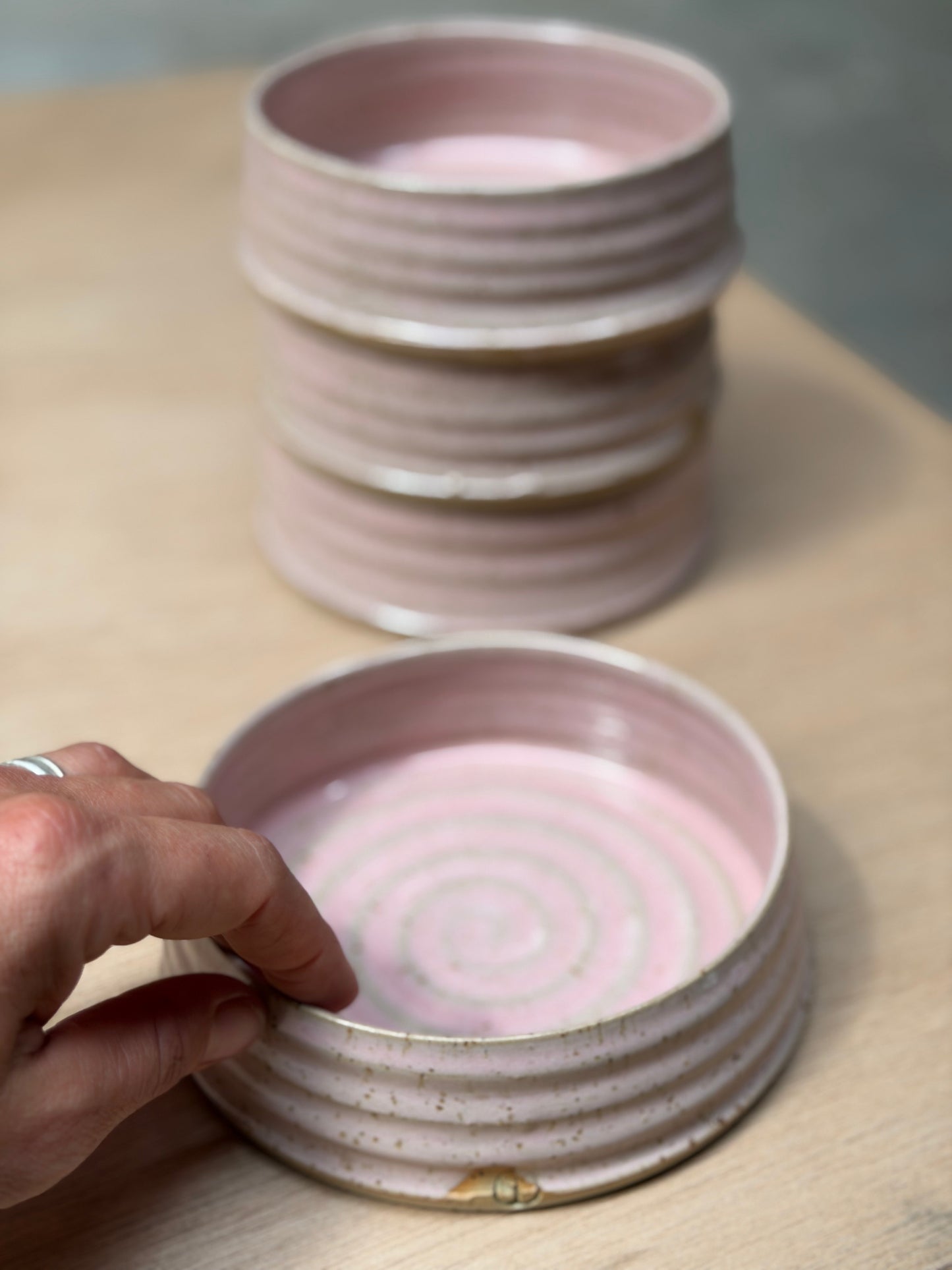 Cilinderpot middel spikkel/roze