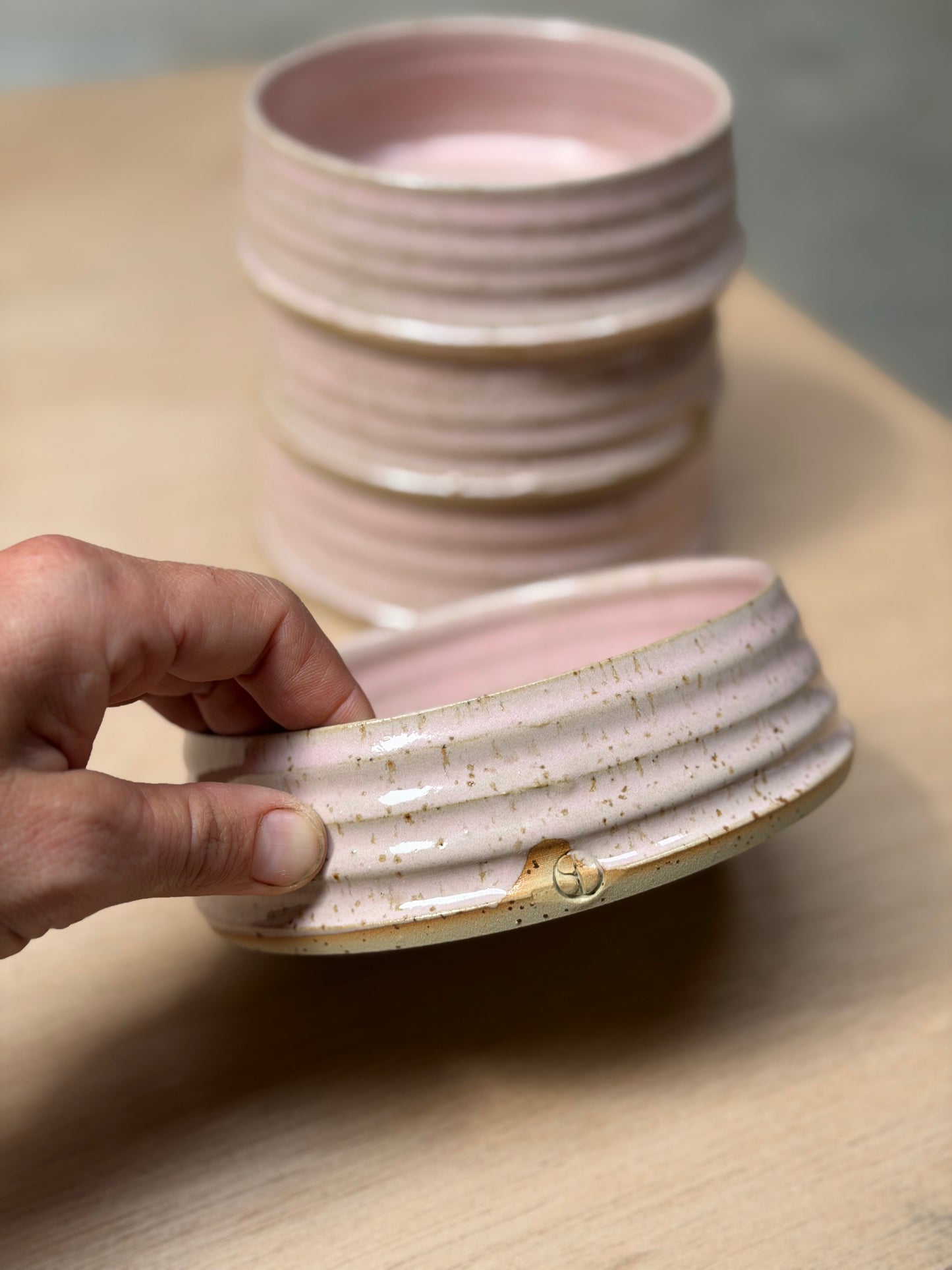Cilinderpot middel spikkel/roze